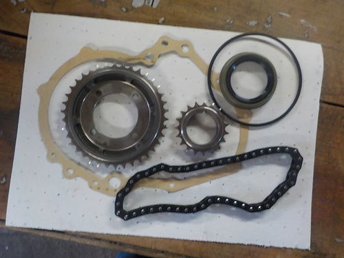 timing chain set - strengthened from Italy